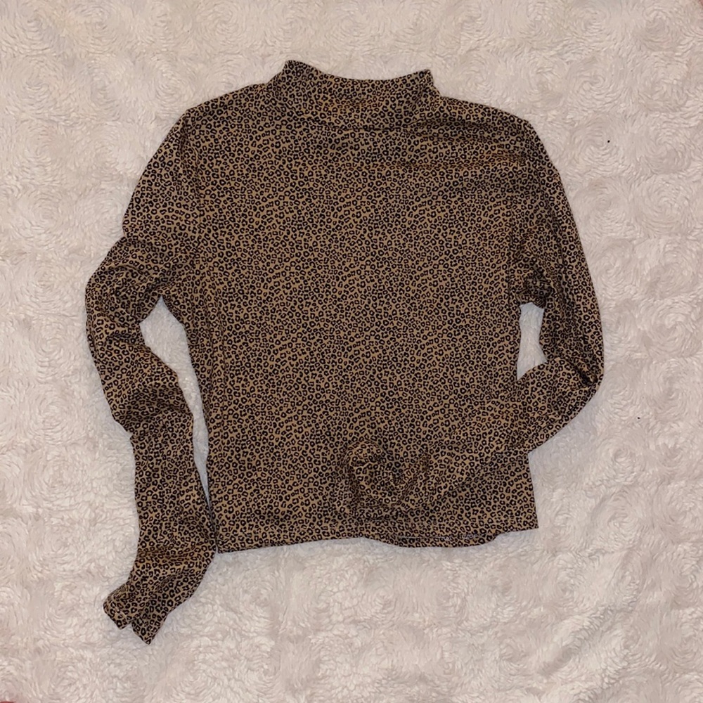 Cheetah Print Mock Neck Long Sleeve Tee